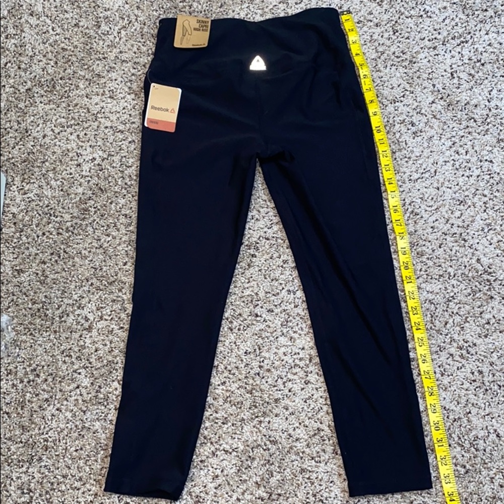 Reebok High Rise Capri - Picture 8 of 8